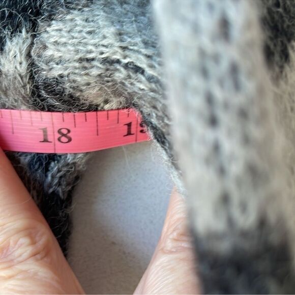 NWT DKNY Womens Gray Long Sleeve Turtleneck Sweater - Picture 8 of 9